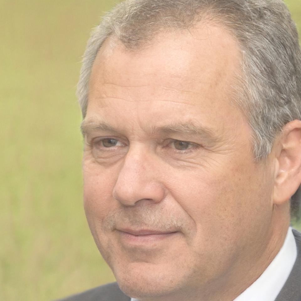 Professional esports coach