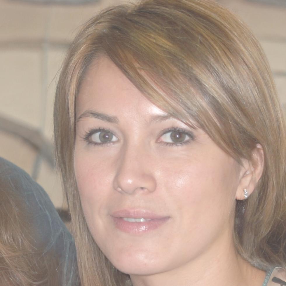 Maria Khan - Esports Team Coach